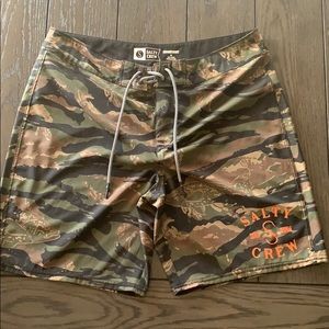 Men’s salty crew board shorts